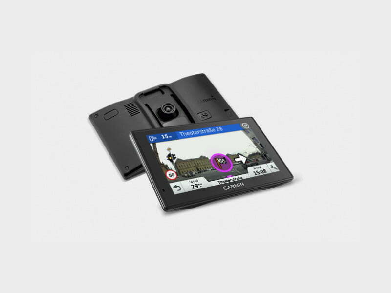 Segurança rodoviária ainda mais presente na série Garmin Drive