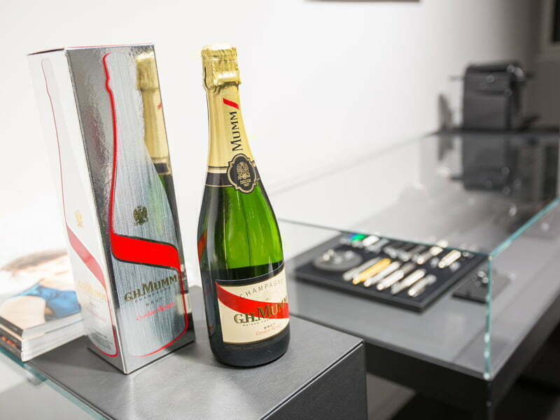 G.H.MUMM com assinatura Porsche