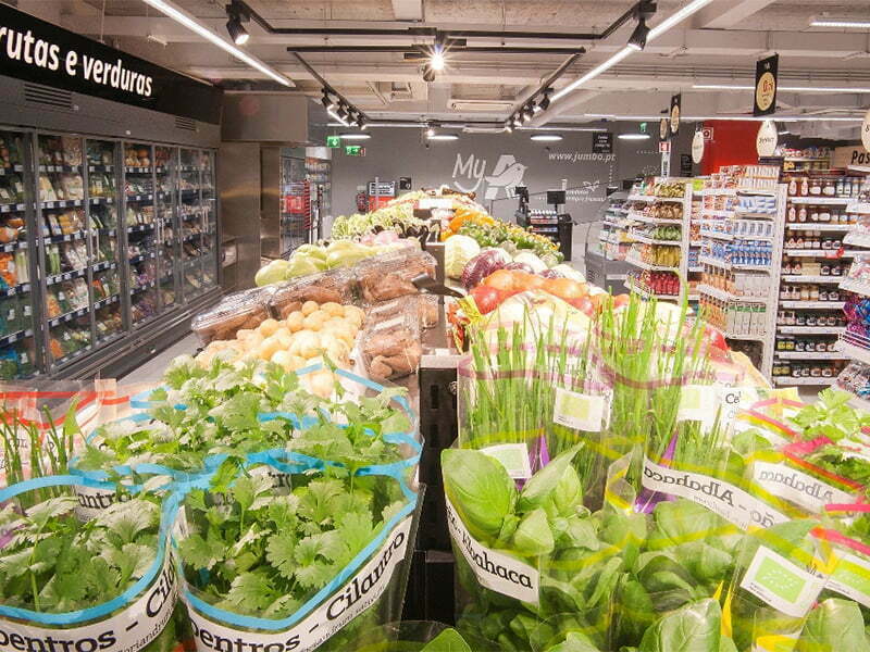 Auchan prossegue na expansão das suas lojas de bairro