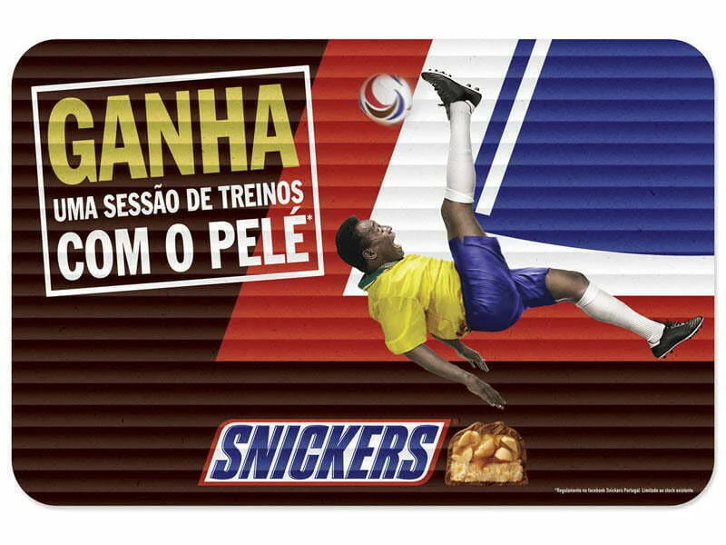 Snickers lança campanha com Pelé