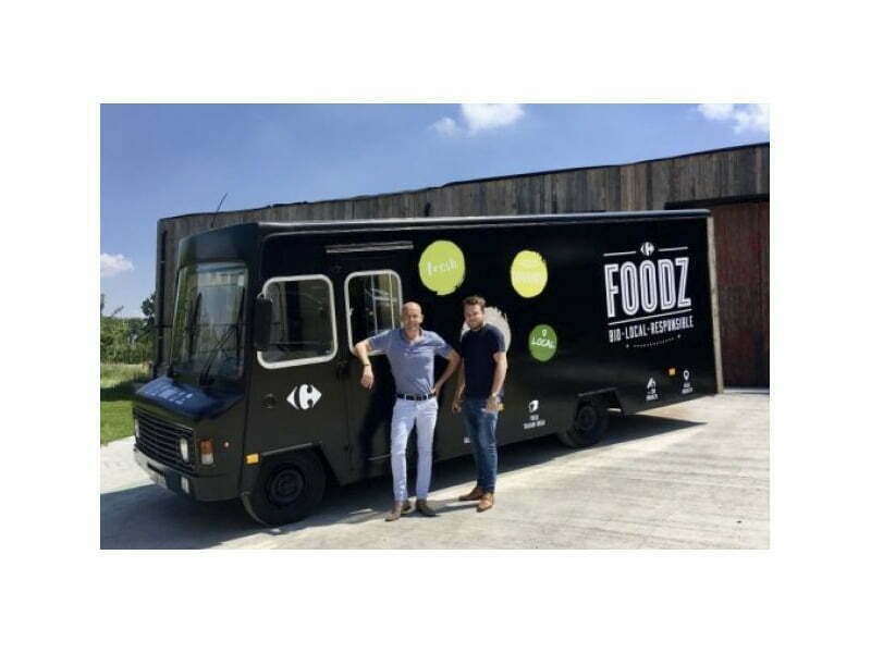 Carrefour promove produtos orgânicos de marca própria numa carrinha