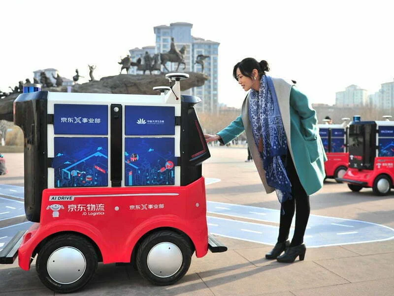 JD lança veículos autónomos de entrega em Tianjin
