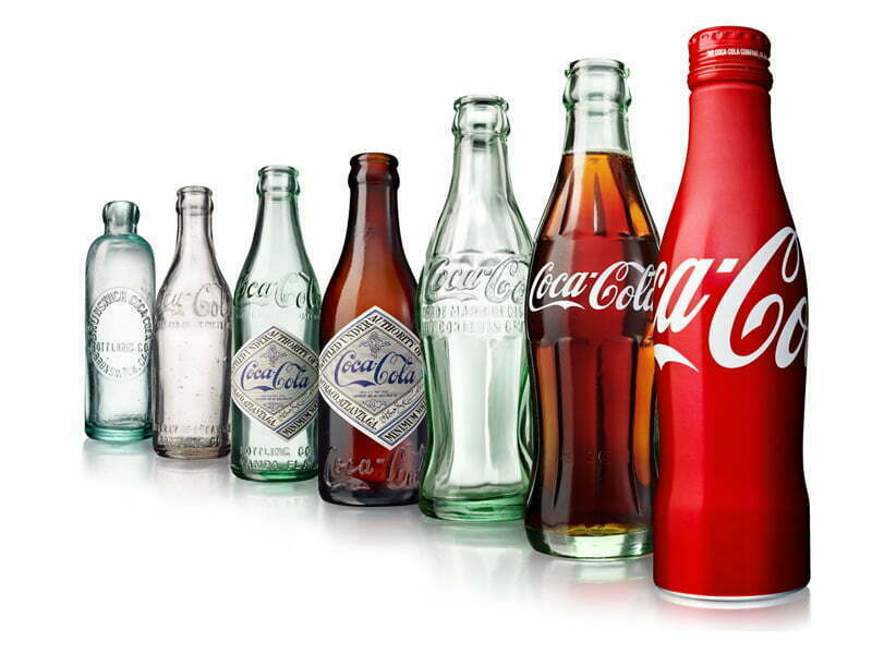Garrafa da Coca-Cola celebra 100 anos
