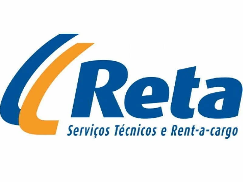 Reta refuerza su flota con semirremolques de dos pisos.