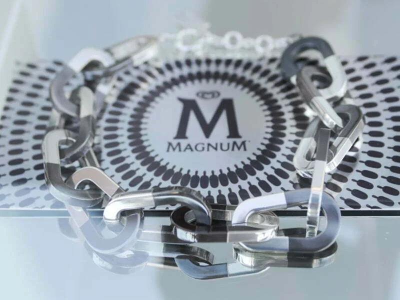 Magnum oferece jóias exclusivas desenhadas por Dino Alves