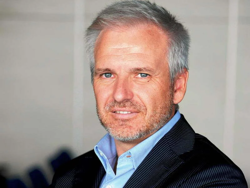 Carlos Cunha vai gerir negócio de consumo da Lenovo