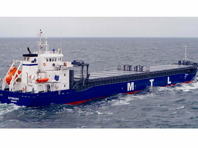 Transportadora marítima com linha regular de Portugal para Cabo Verde