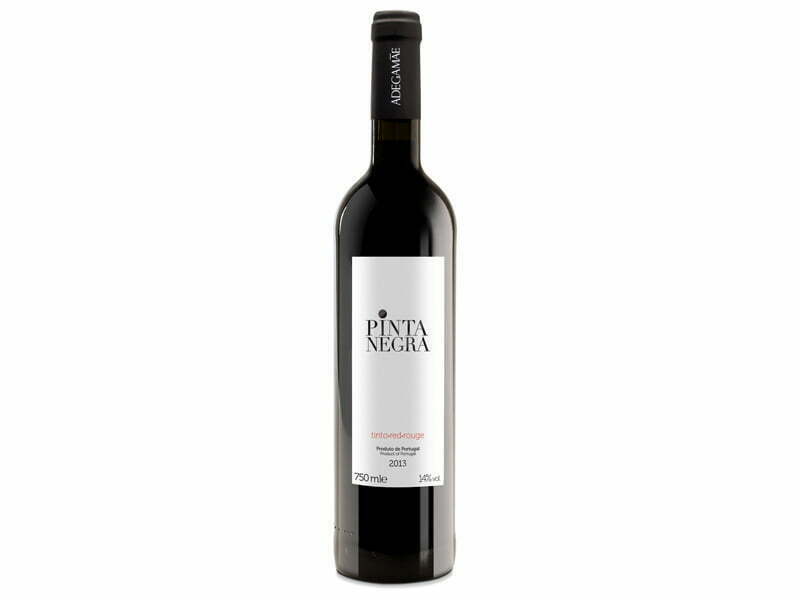 Vinho de entrada de gama da AdegaMãe conquista Duplo Ouro na China