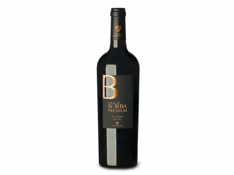 Adega de Borba Premium distinguido com o Prémio Excelência Uva D’Ouro