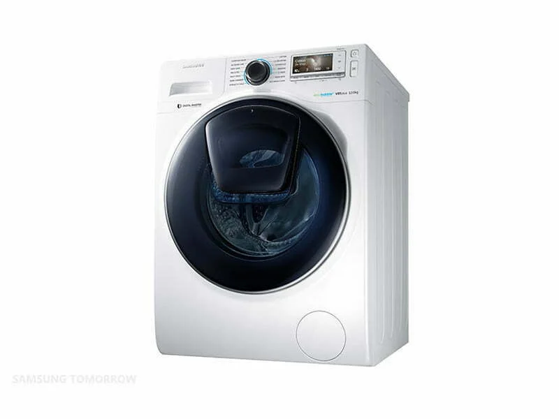 Máquina de lavar Samsung permite adicionar roupa durante a lavagem