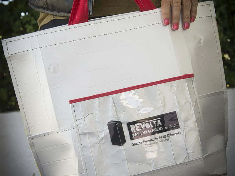 Revolta das Embalagens já reutilizou 6.800 embalagens de cartão