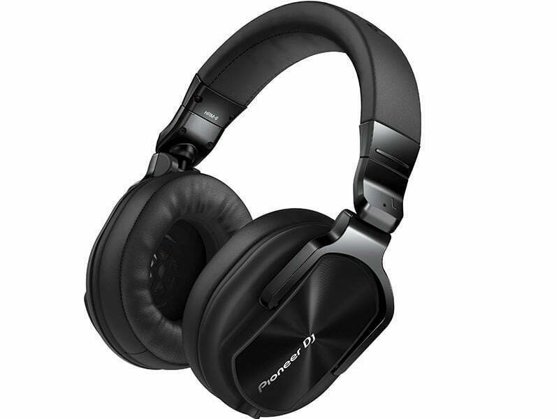 Pioneer aumenta gama de “headphones”