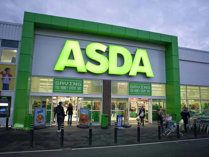 Walmart suspende a venda da Asda
