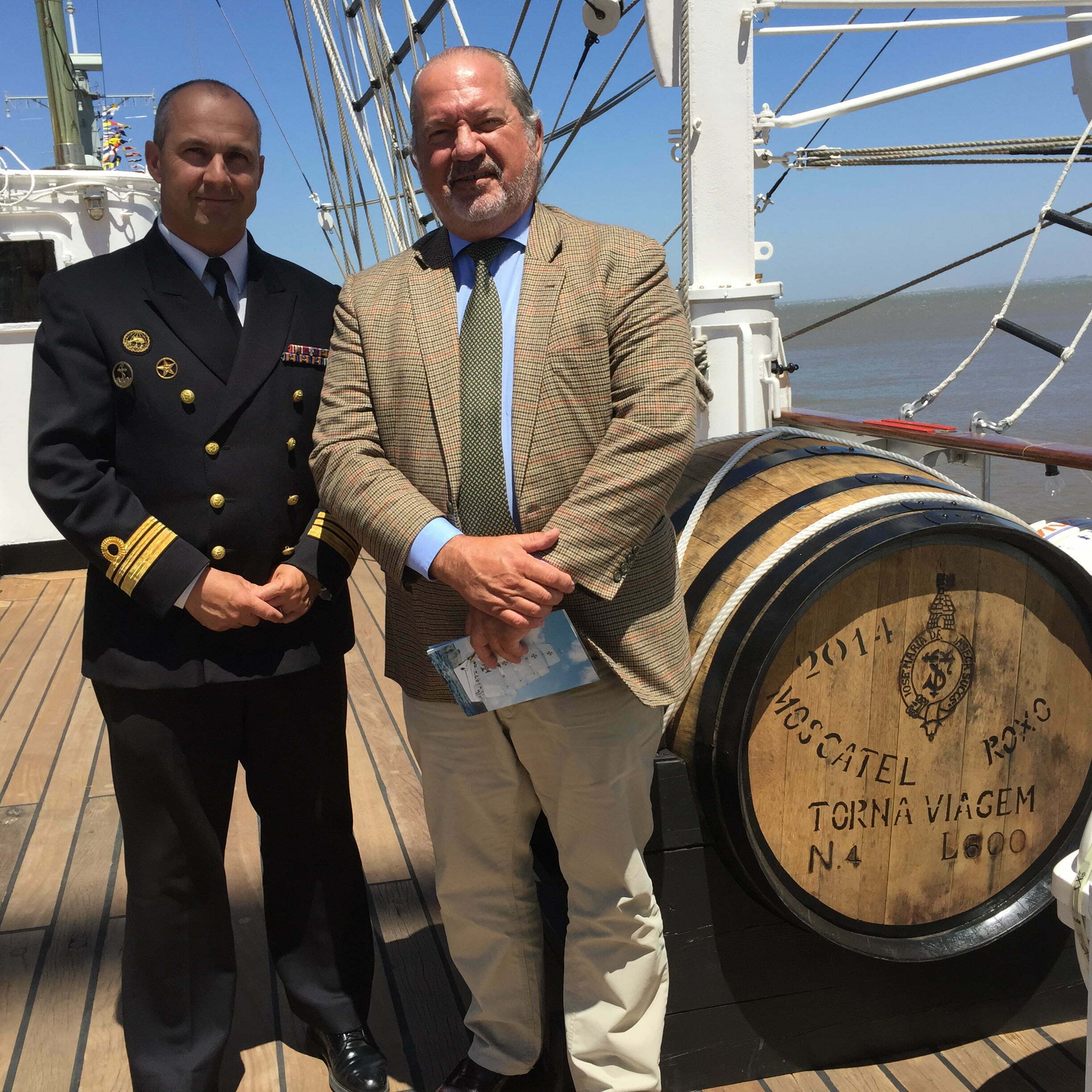 Moscatel da José Maria da Fonseca embarca no Navio Escola Sagres