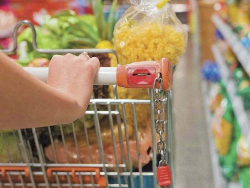 Vendas no comércio a retalho aceleraram para 4,7% em julho