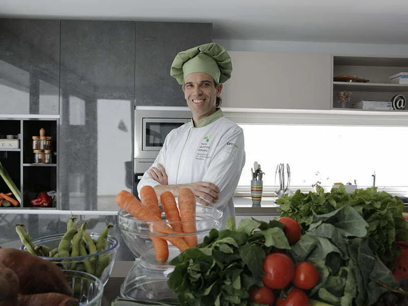 Chef Nuno Queiroz Ribeiro é o novo embaixador das Massas Milaneza para crianças