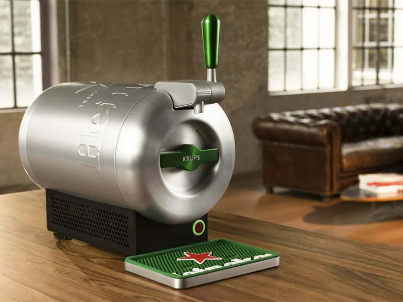 Chega a Portugal máquina de cerveja à pressão Heineken THE SUB