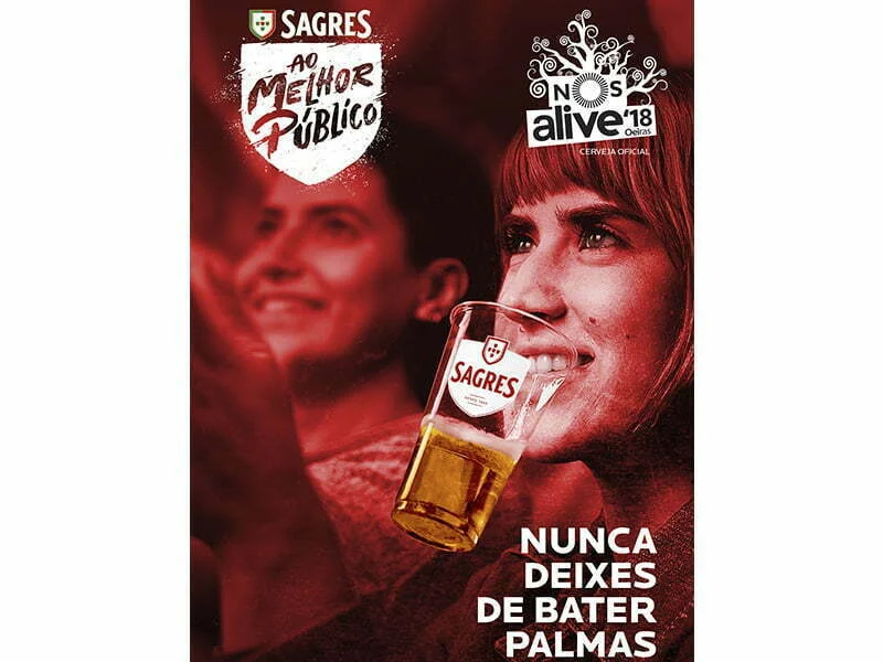Cerveja Sagres com copos biodegradáveis de origem 100% vegetal