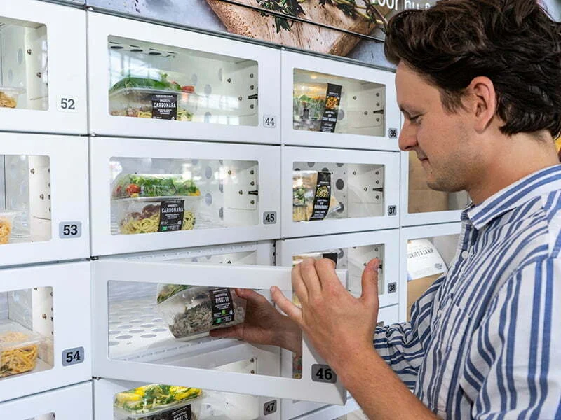 Ahold Delhaize testa grande vending machine de refeições prontas