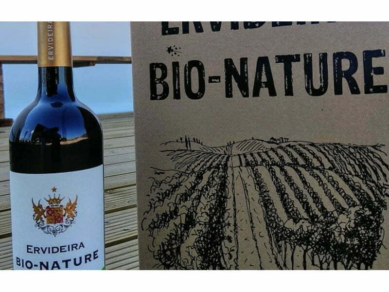 Ervideira apresenta vinho de agricultura biológica
