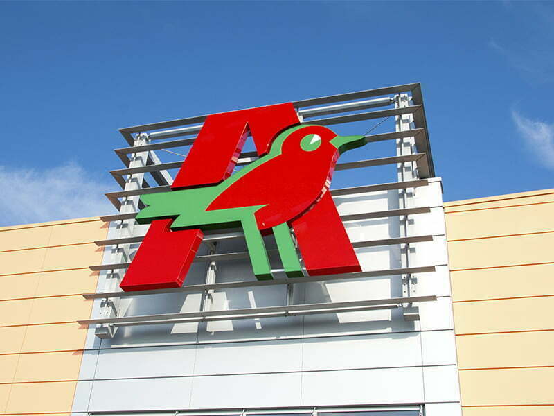 Grupo Auchan perde 151 milhões de euros no primeiro semestre