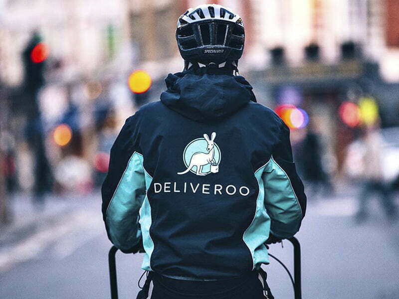 Uber em negociações para comprar a Deliveroo