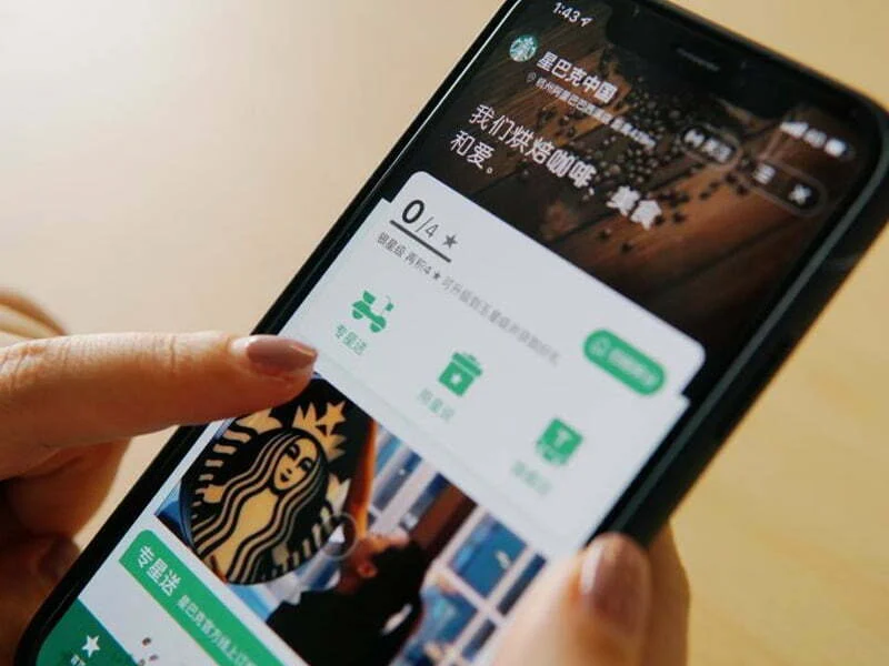 Starbucks lança loja virtual em aplicações da Alibaba