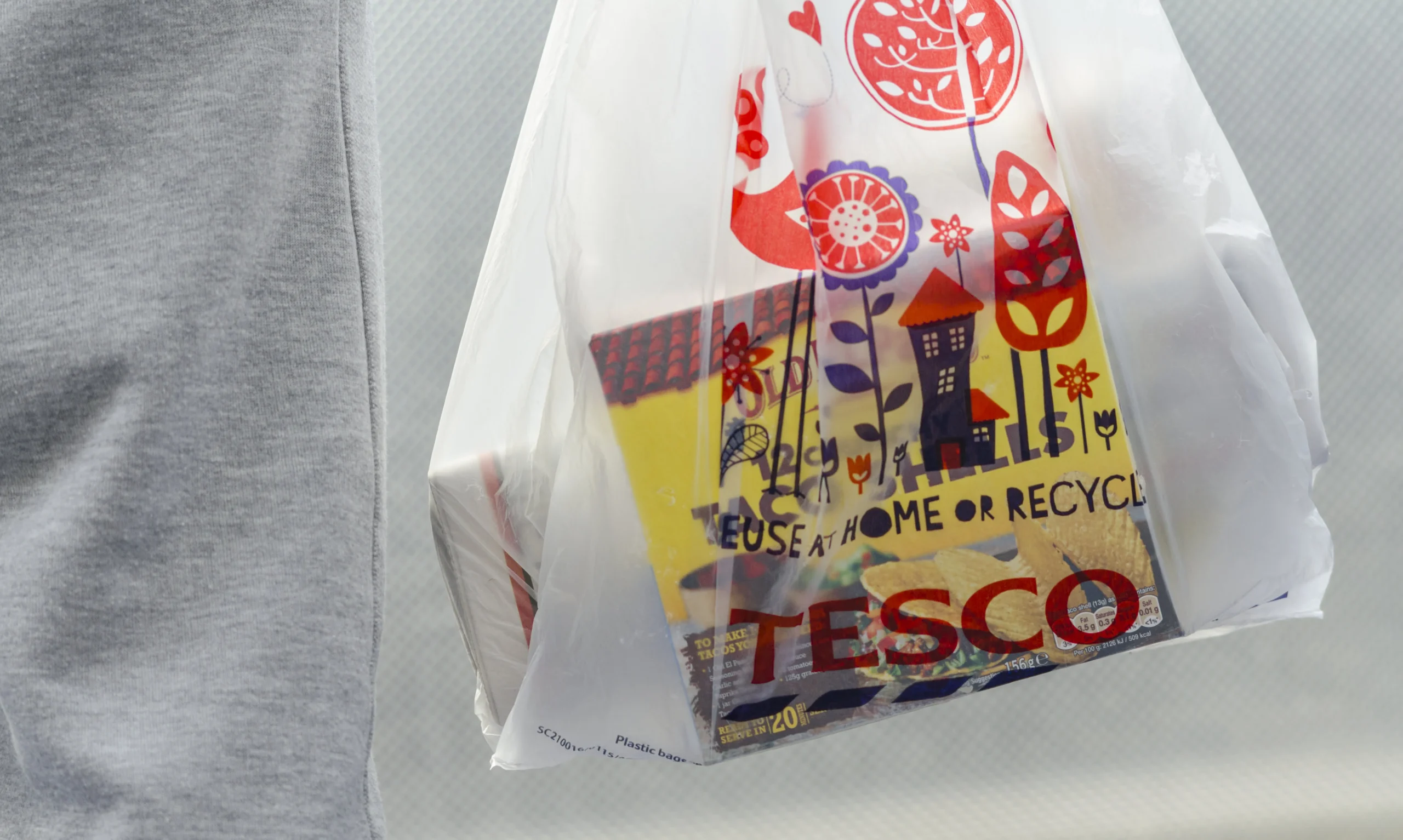 Tesco planeia corte massivo de empregos