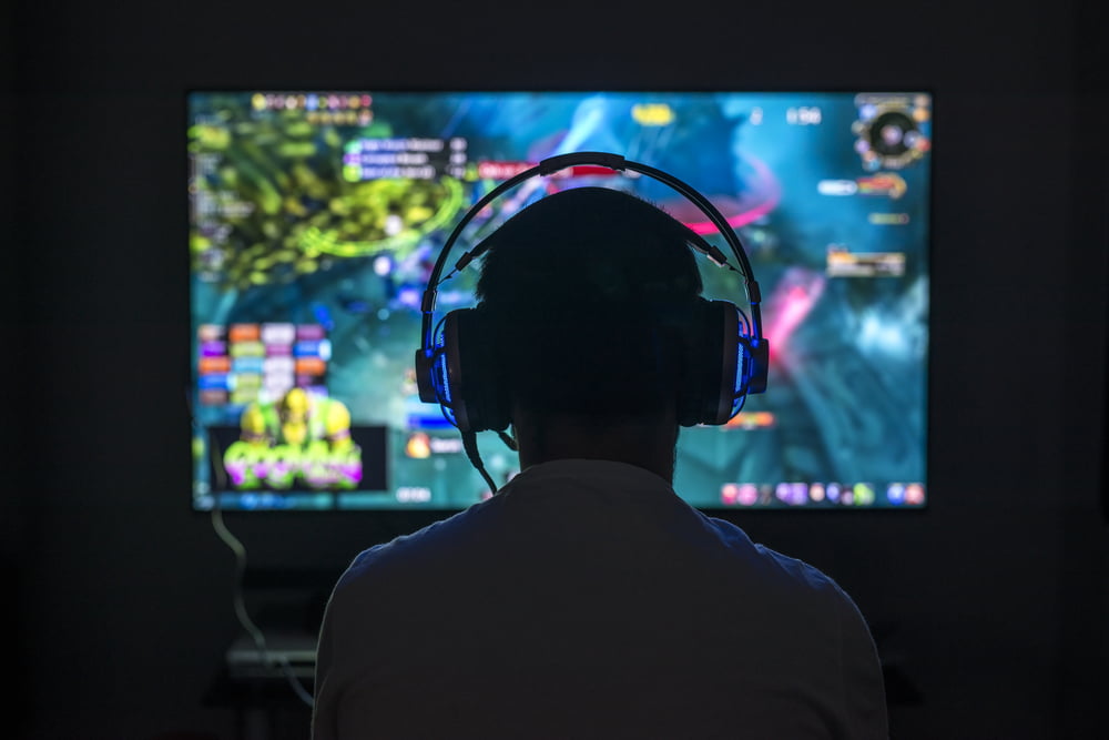 Gigantes chinesas da Internet unem-se para expandir base de consumidores jovens