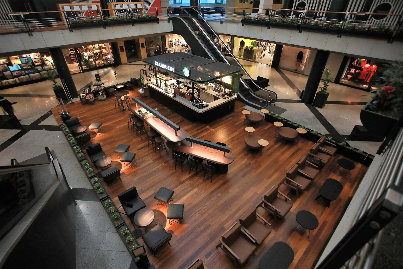 Starbucks abre primeiro quiosque “indoor” no país