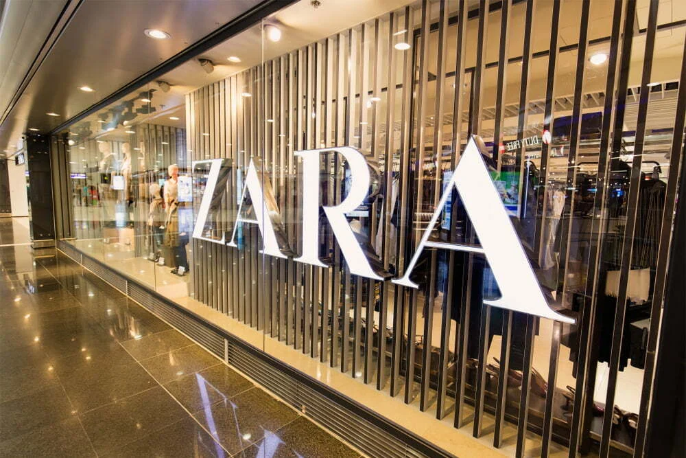 Inditex desacelera crescimento