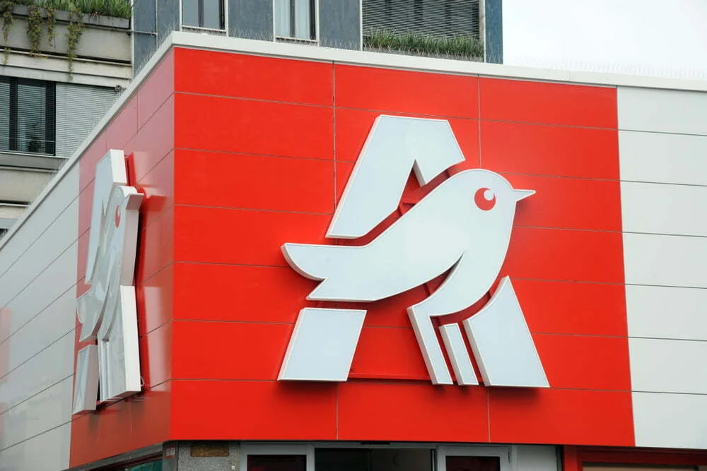 Auchan anuncia plano de reestruturação dos seus hipermercados