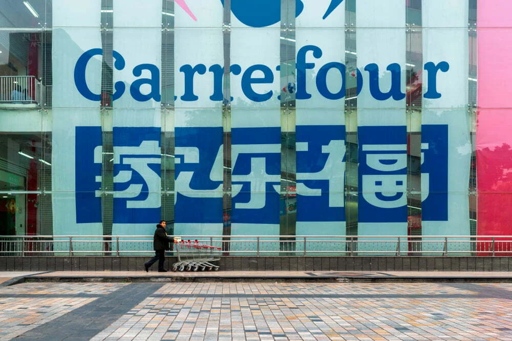 Carrefour aposta nas shop-in-shops