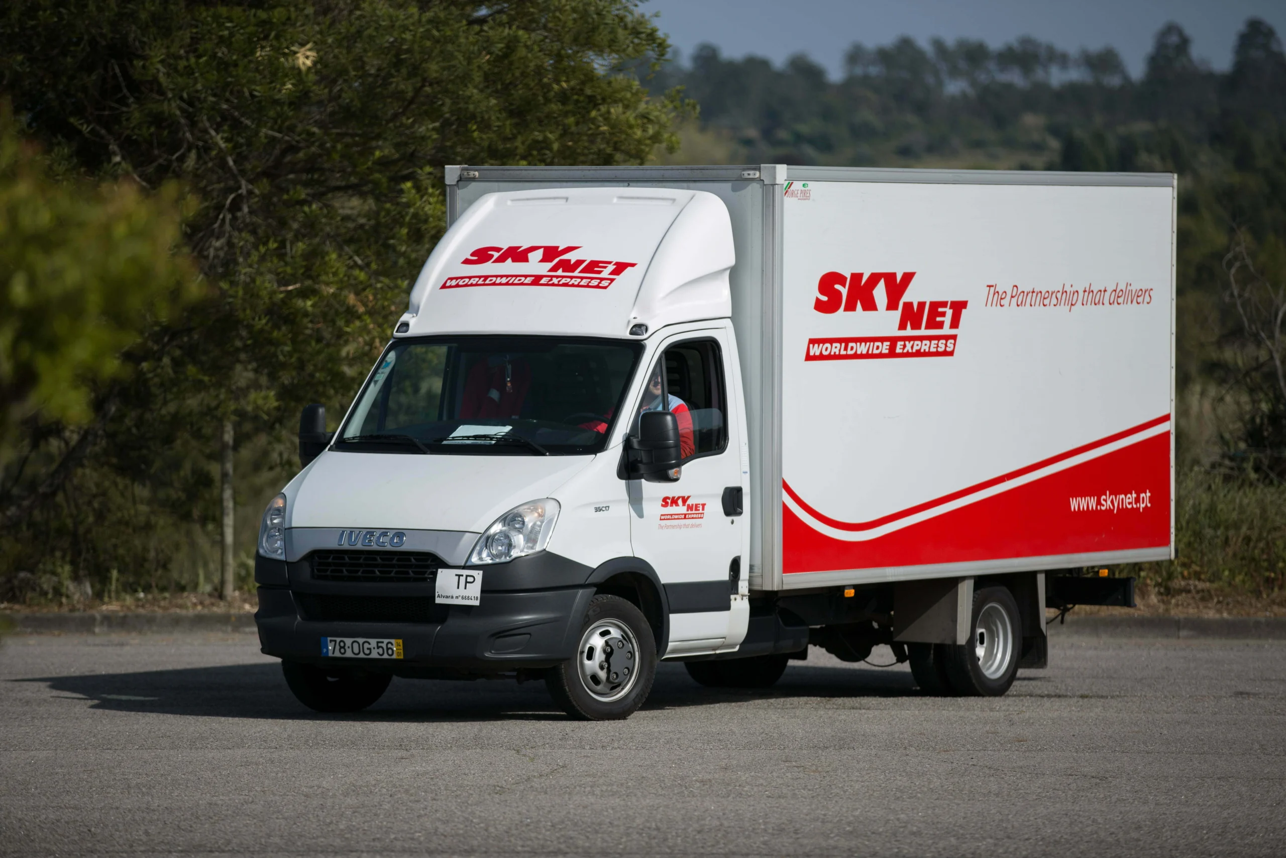 SKYNET investe em novas plataformas e renovação da frota