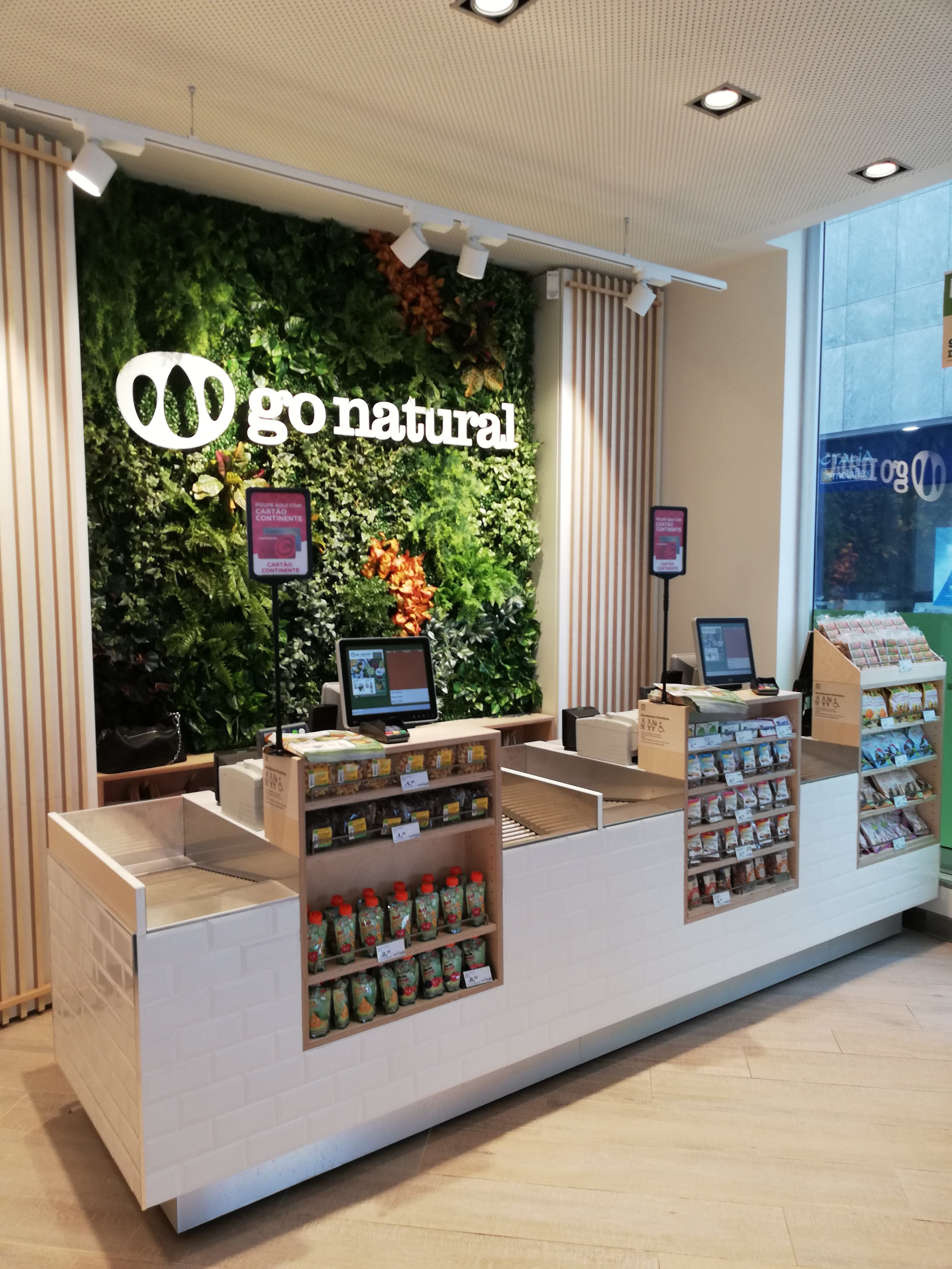 Go Natural abre supermercado e restaurante em Matosinhos