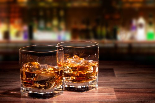 Produtores europeus assinam memorando de entendimento para fornecer valor energético das bebidas espirituosas