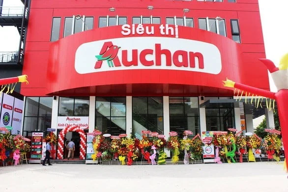Saigon compra as lojas Auchan no Vietname