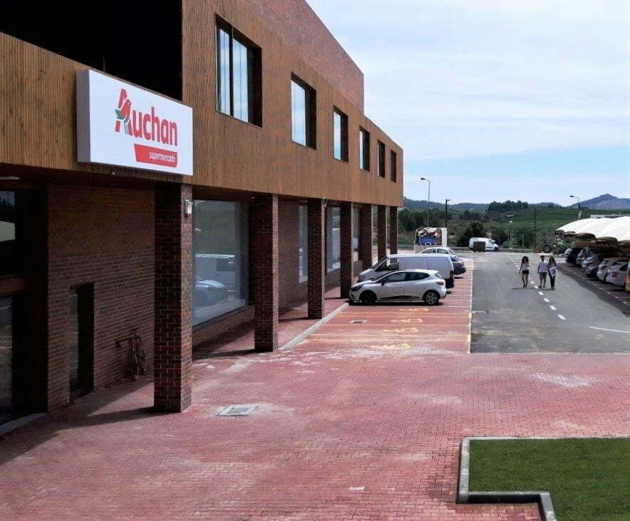 Auchan abre supermercado em Murça