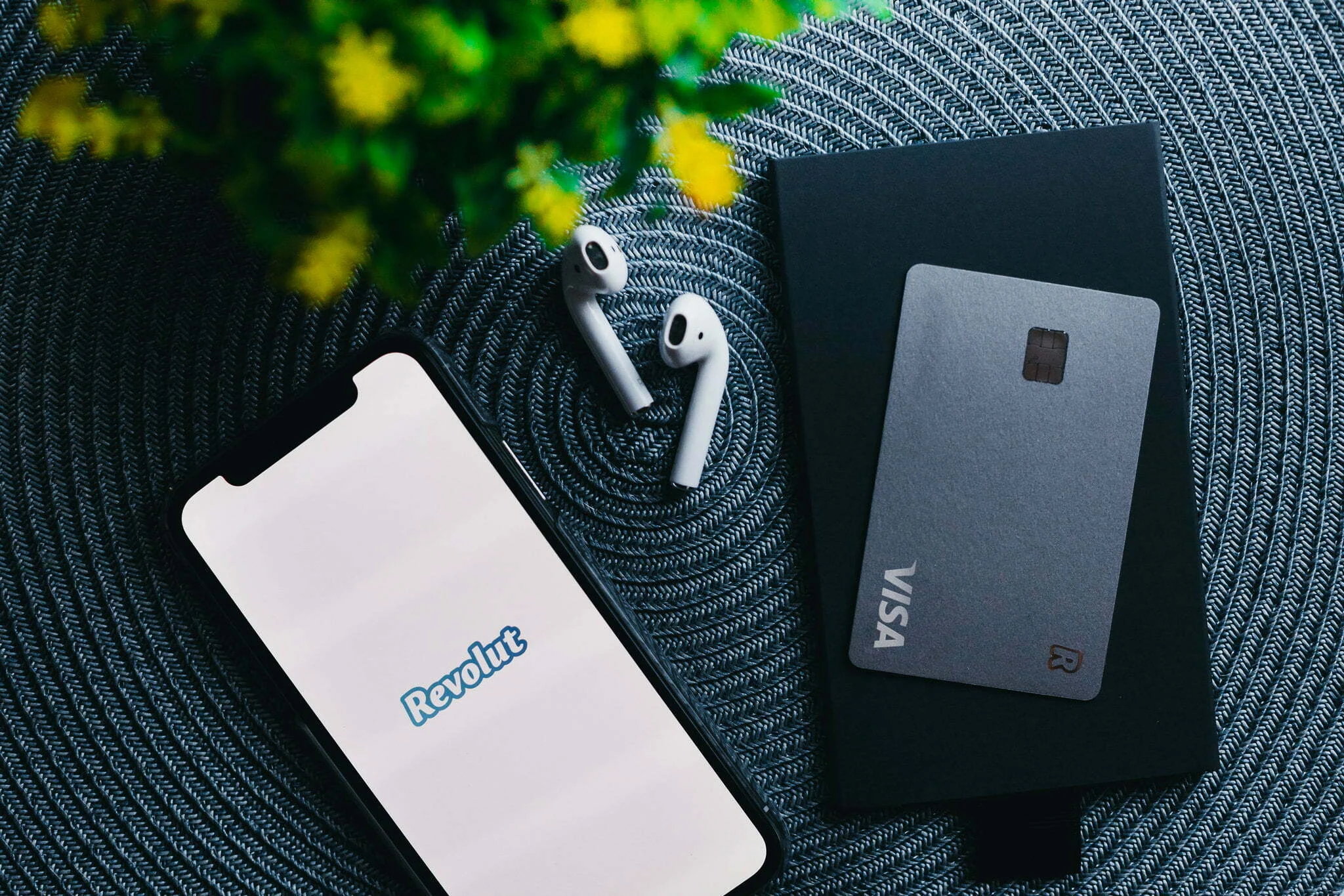 Revolut triplica volume de transações no período de Natal