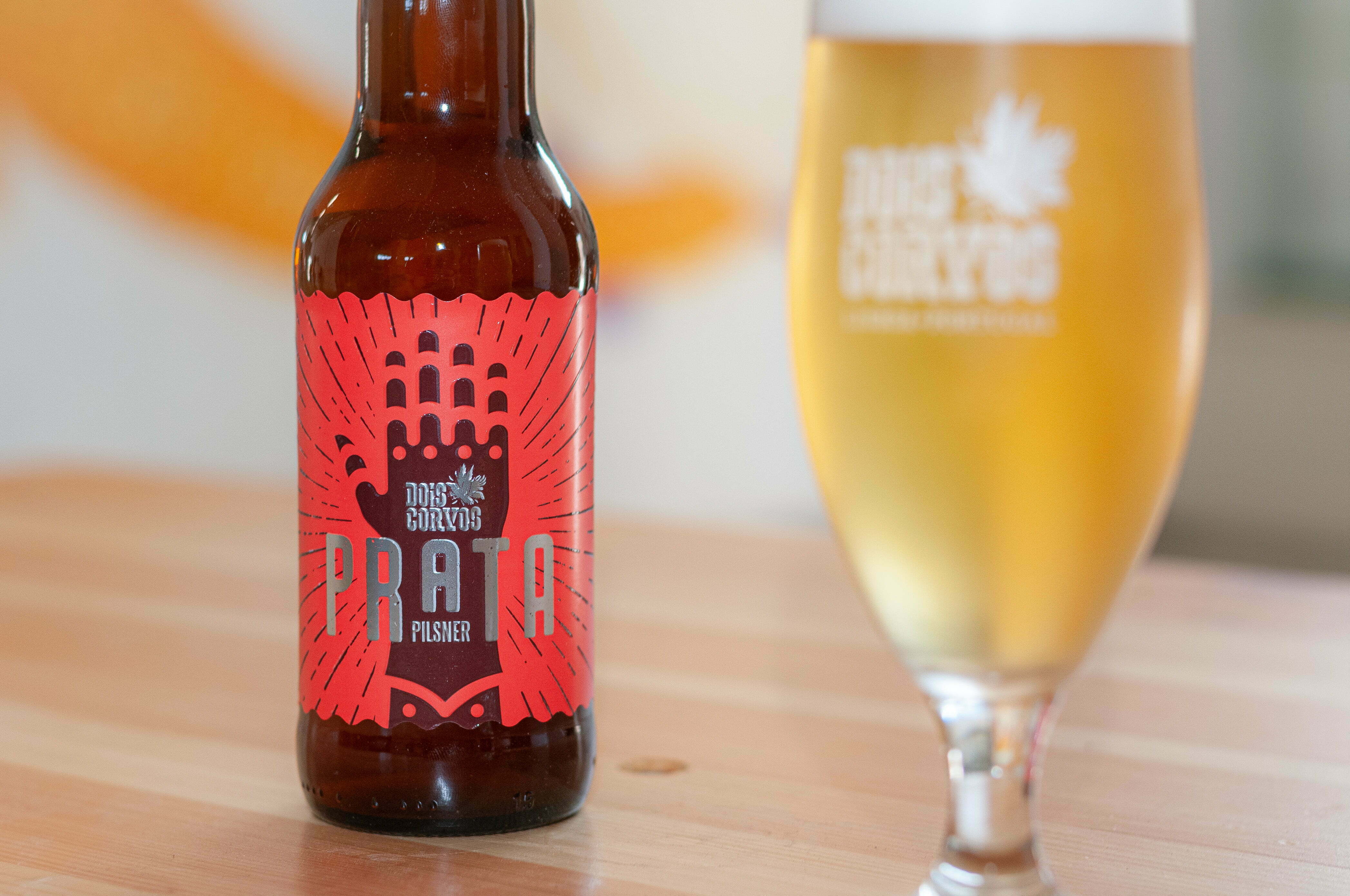 Dois Corvos lança primeira pilsner