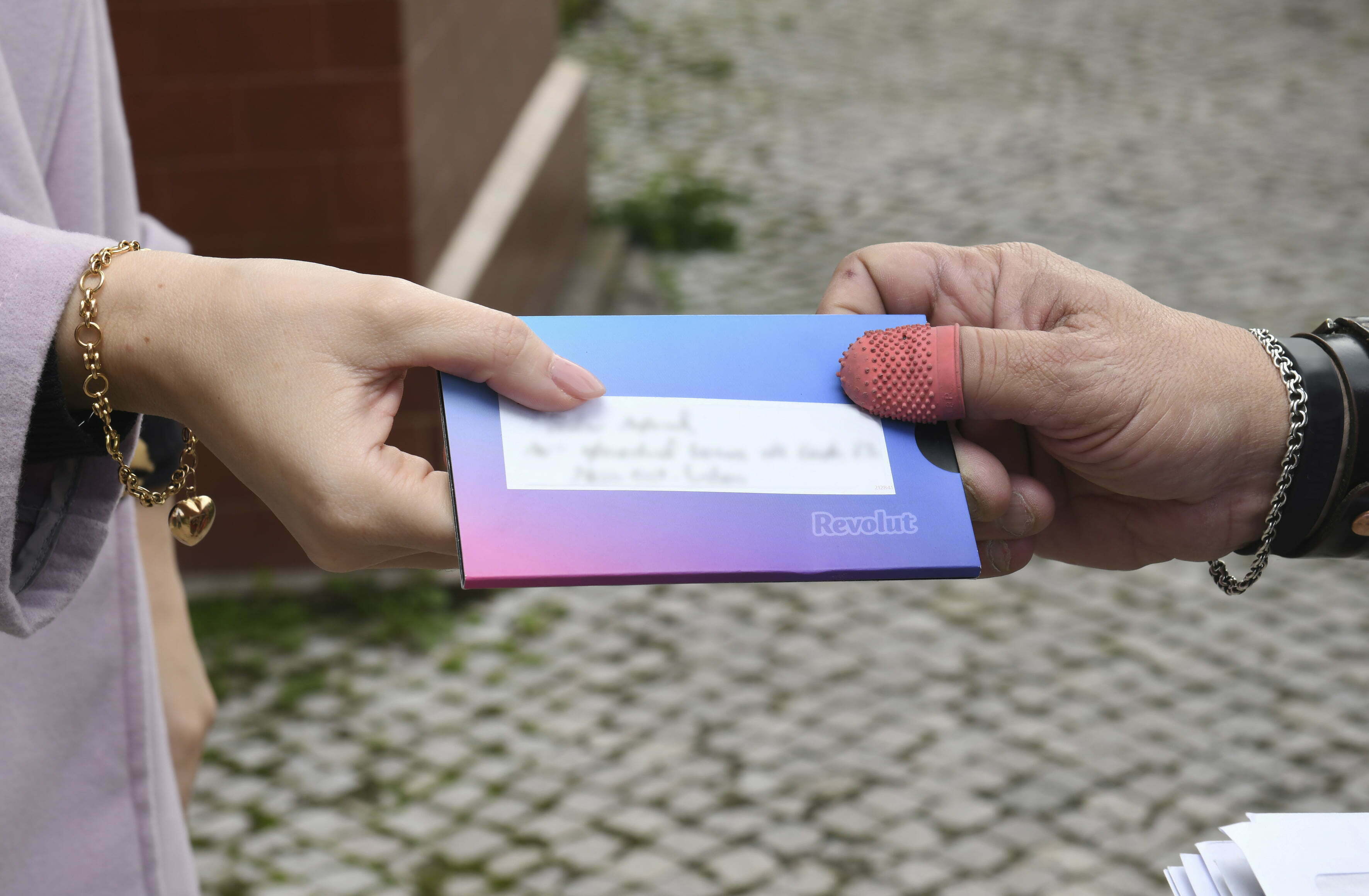 CTT distribuem cartões Revolut