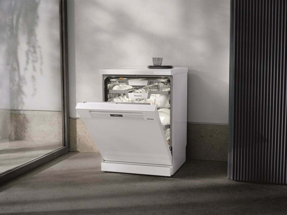 Miele apresenta máquina de lavar a loiça com dosagem automática de detergente