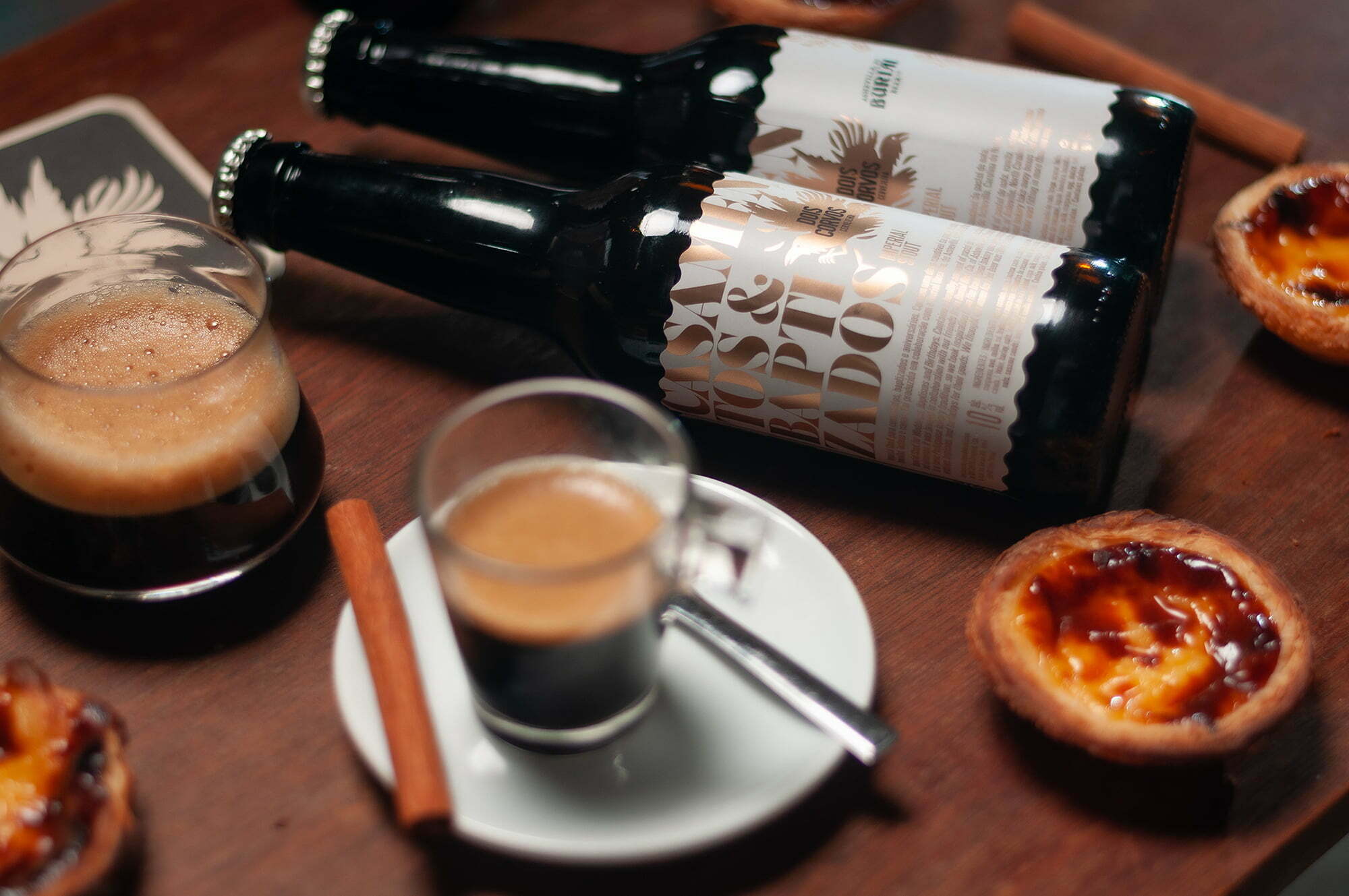 Dois Corvos lança cerveja inspirada no pastel de nata