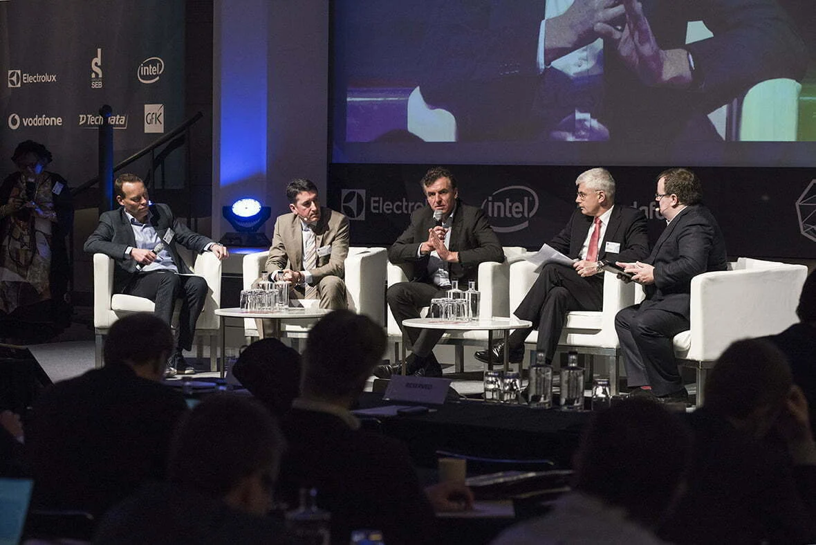 TCG Summit adiado para final de agosto