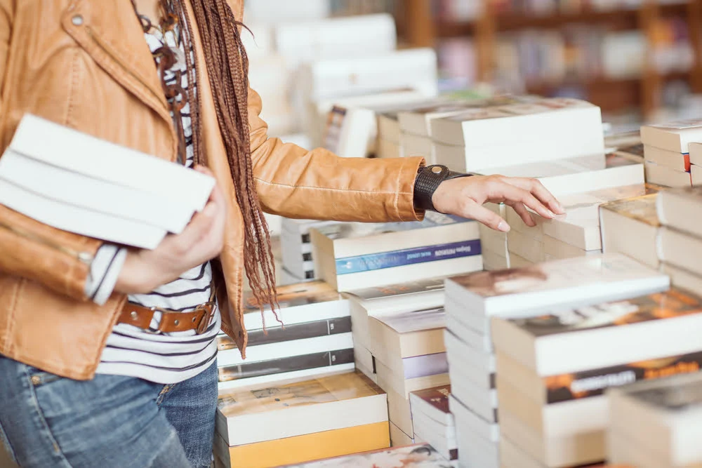More Portuguese people are reading, but one in five readers doesn't buy books.