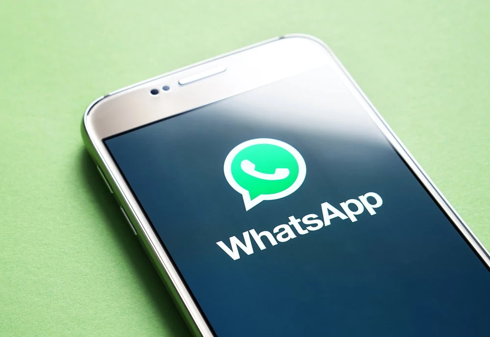 Gastos no comércio conversacional crescem para perto de 135 mil milhões de dólares, até 2027