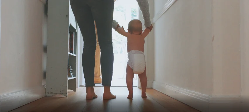 “Somos todos bebés” na campanha da Corine de Farme