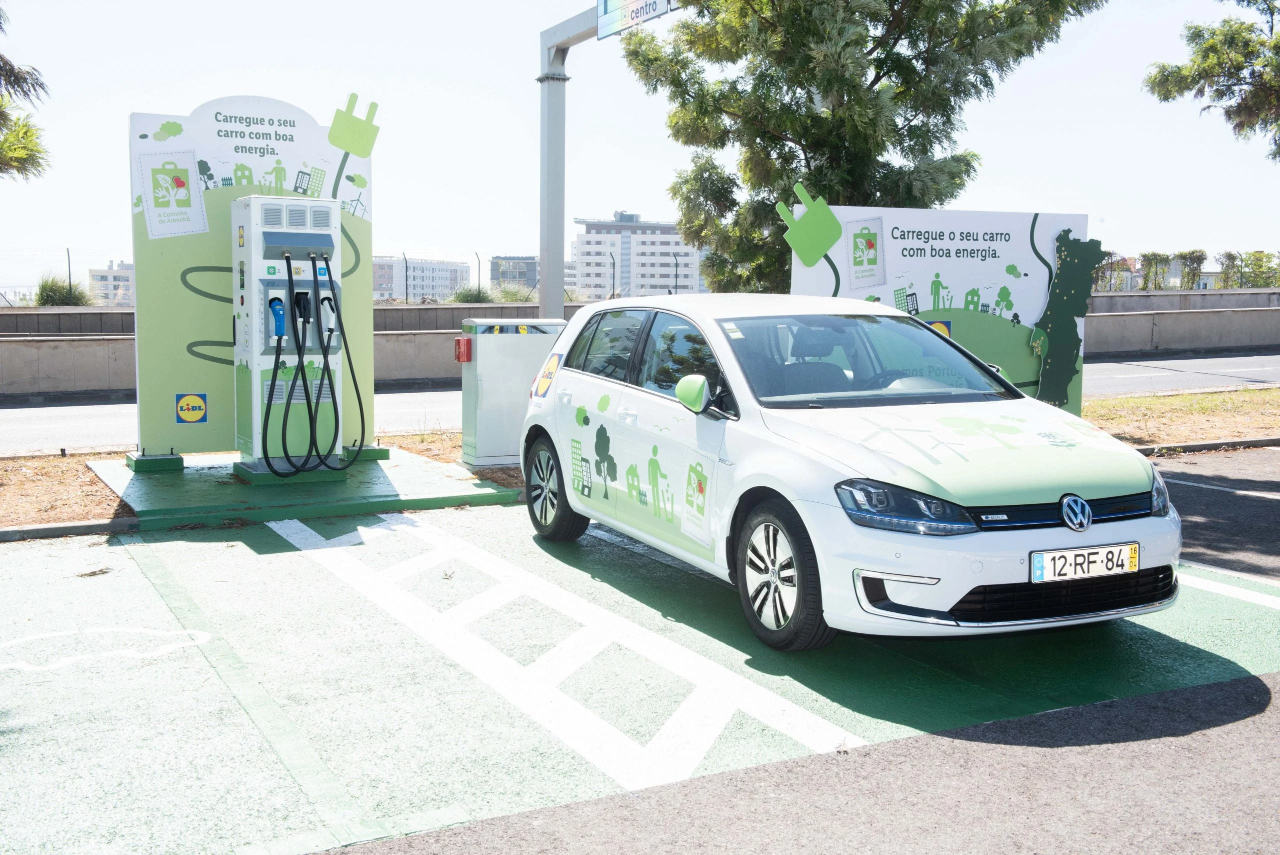 Lidl investe um milhão de euros em mobilidade elétrica