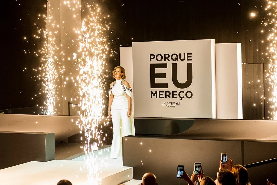 Cristina Ferreira faz mudança de visual em direto com a L’Oréal Paris