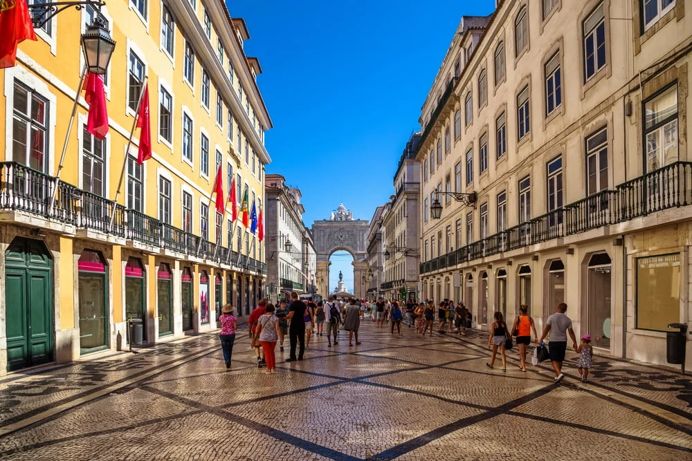 Vendas dos lojistas registam quebras de 37% face a 2019
